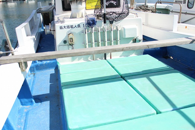 1:遊漁船　海龍　エサ釣り　ジギング　釣具店　長久　星賀港　船釣り　船体　ギャラリー　正面